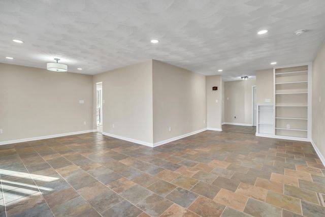 7923 Poor Mountain RD, Bent Mountain, VA 24059