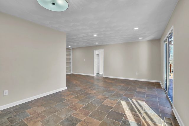 7923 Poor Mountain RD, Bent Mountain, VA 24059