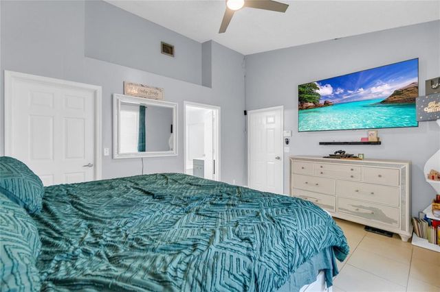 3003 LA MIRAGE Drive 3003, Lauderhill, FL 33319
