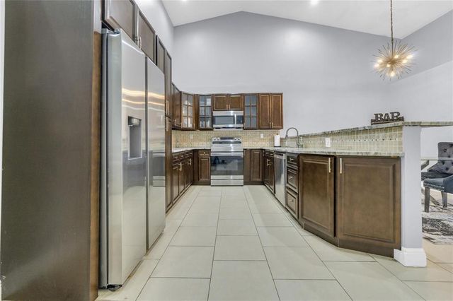 3003 LA MIRAGE Drive 3003, Lauderhill, FL 33319