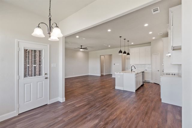 397 Private Road 7413, Wills Point, TX 75169