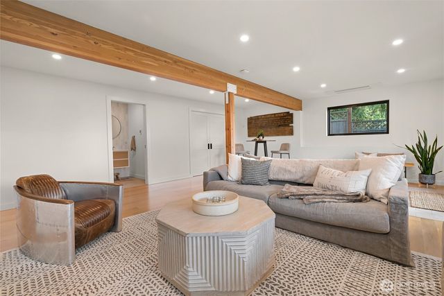 405 Bayside Road, Bellingham, WA 98225