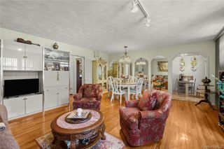 2120 202 Street 1-189, Bayside, NY 11360