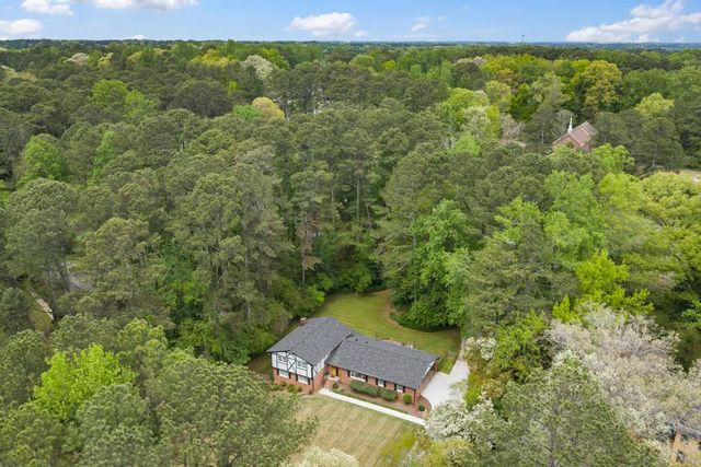 4924 Mountclaire Road, Stone Mountain, GA 30087