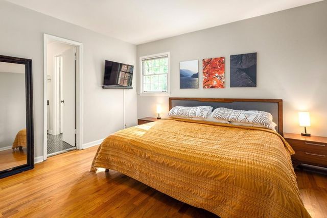 4924 Mountclaire Road, Stone Mountain, GA 30087