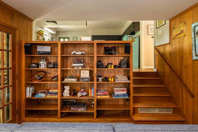 4924 Mountclaire Road, Stone Mountain, GA 30087