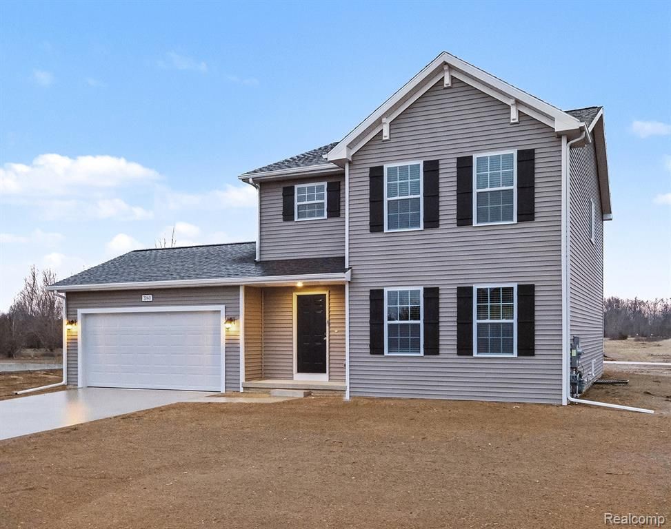 8021 Moonlight Creek Lane, Fowlerville, MI 48836