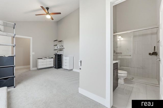 3117 mayberry Plaza, Omaha, NE 68105