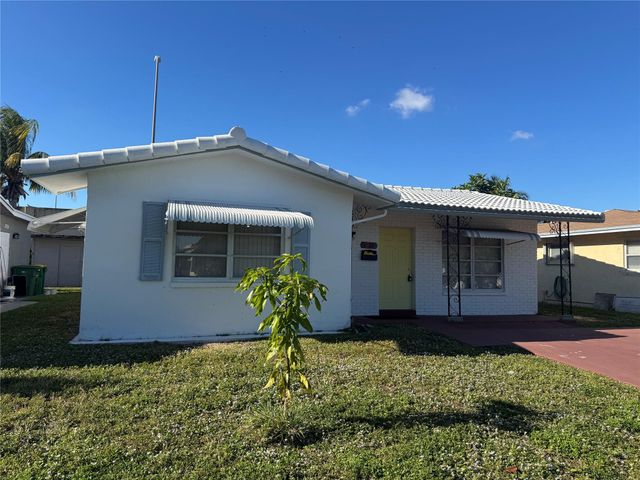 4949 NW 48th way, Tamarac, FL 33319