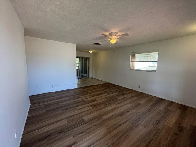 4949 NW 48th way, Tamarac, FL 33319