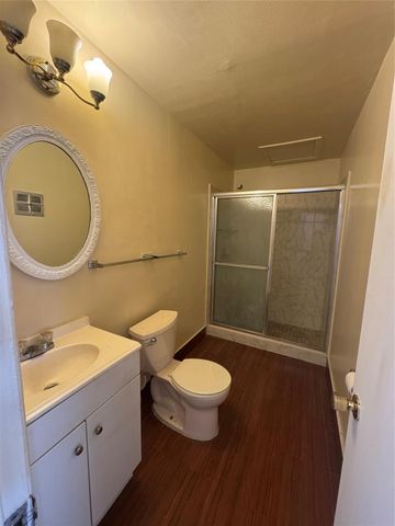 4949 NW 48th way, Tamarac, FL 33319