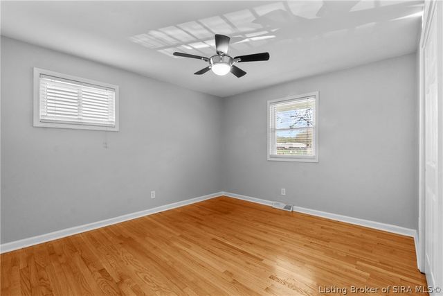 211 Gordon Drive, New Albany, IN 47150