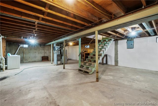 211 Gordon Drive, New Albany, IN 47150