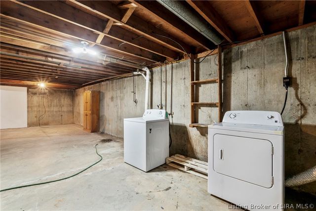 211 Gordon Drive, New Albany, IN 47150