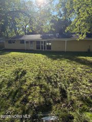 3333 E Lincolnshire Boulevard, Toledo, OH 43606