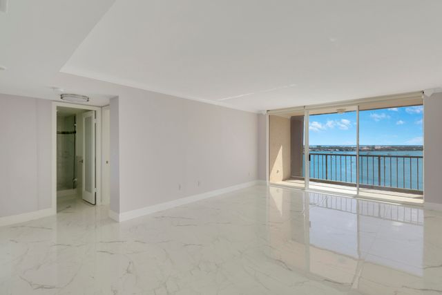 5200 N Flagler Drive 1404, West Palm Beach, FL 33407