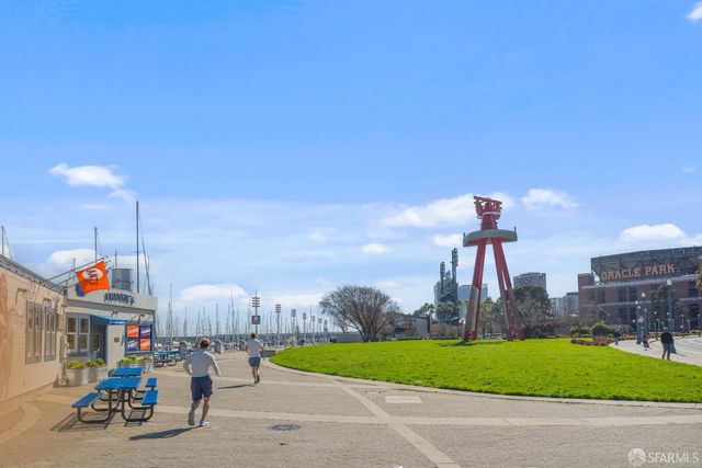 501 Beale Street 12B, San Francisco, CA 94105