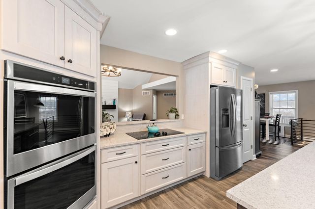 231 N 182 W, Valparaiso, IN 46385