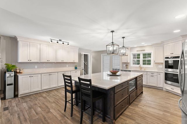 231 N 182 W, Valparaiso, IN 46385