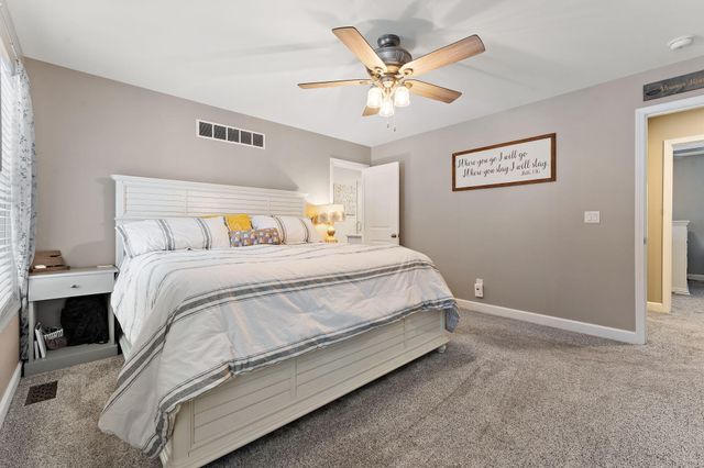 231 N 182 W, Valparaiso, IN 46385