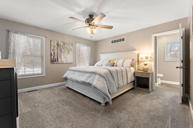 231 N 182 W, Valparaiso, IN 46385