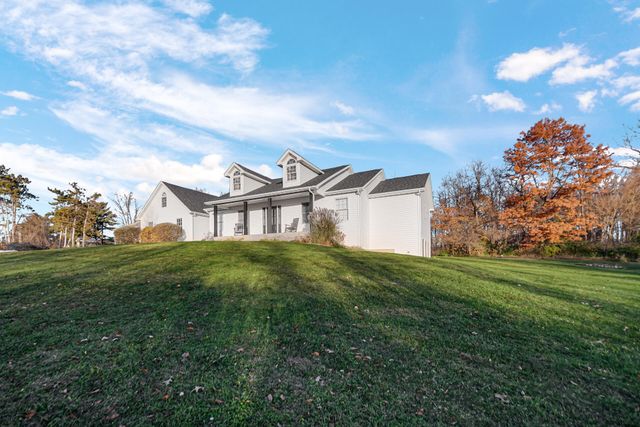 231 N 182 W, Valparaiso, IN 46385