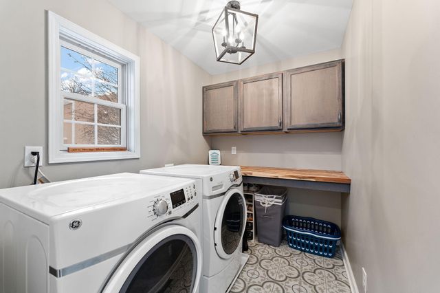 231 N 182 W, Valparaiso, IN 46385