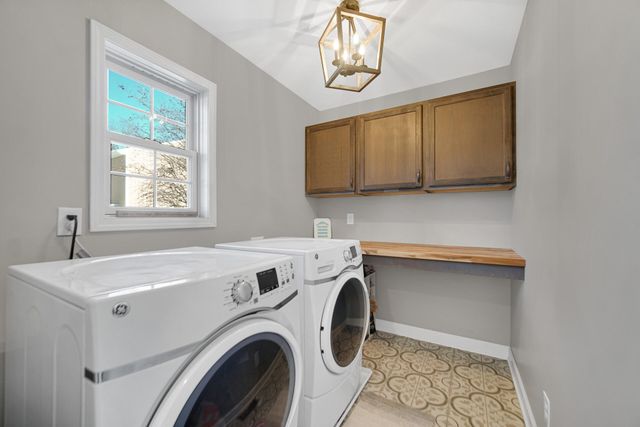 231 N 182 W, Valparaiso, IN 46385