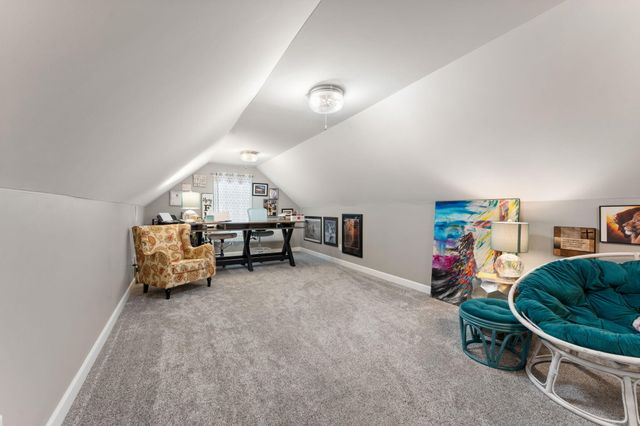 231 N 182 W, Valparaiso, IN 46385