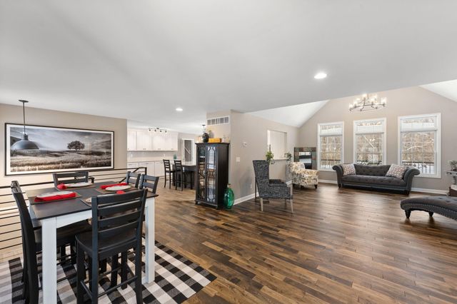 231 N 182 W, Valparaiso, IN 46385