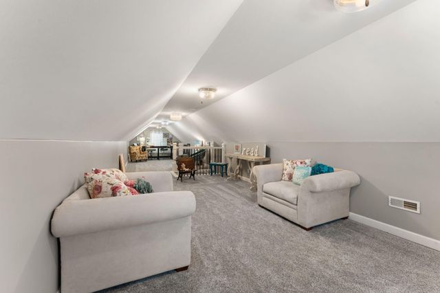 231 N 182 W, Valparaiso, IN 46385