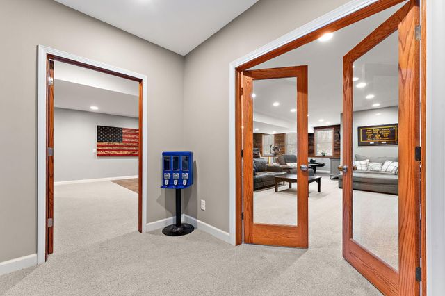 231 N 182 W, Valparaiso, IN 46385