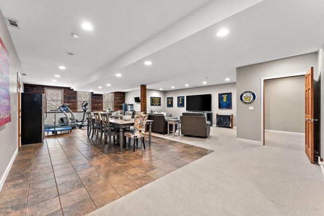 231 N 182 W, Valparaiso, IN 46385