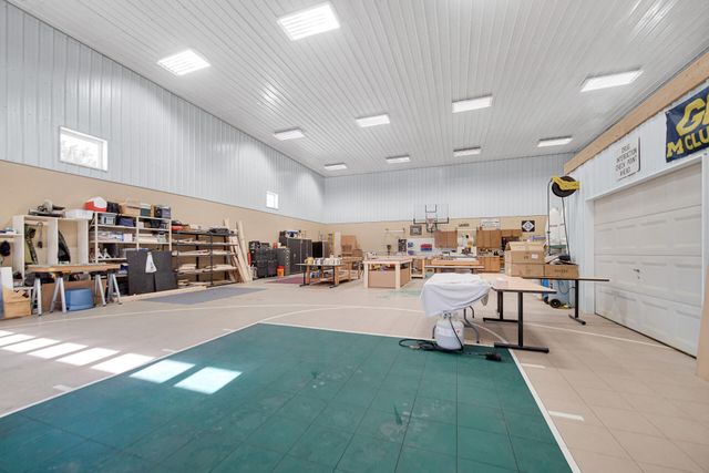 231 N 182 W, Valparaiso, IN 46385