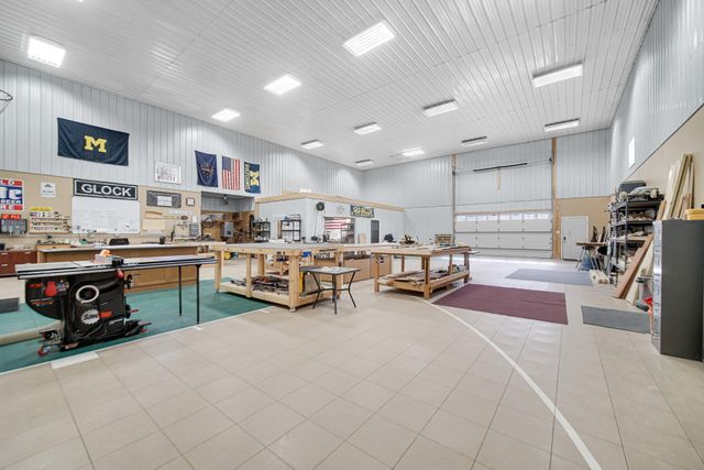 231 N 182 W, Valparaiso, IN 46385