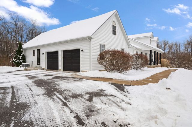 231 N 182 W, Valparaiso, IN 46385
