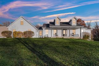 231 N 182 W, Valparaiso, IN 46385