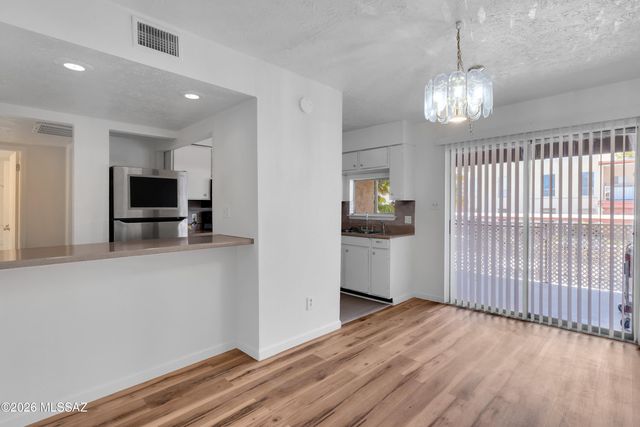 1620 N Wilmot Rd Unit S436, Tucson, AZ 85712