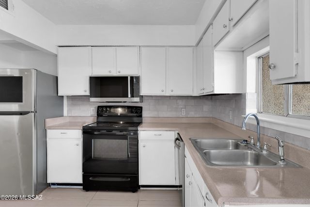 1620 N Wilmot Rd Unit S436, Tucson, AZ 85712