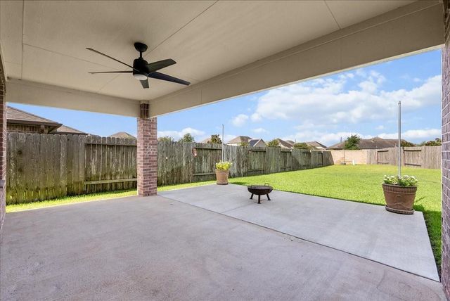 10430 Sill Prairie Drive, Rosharon, TX 77583