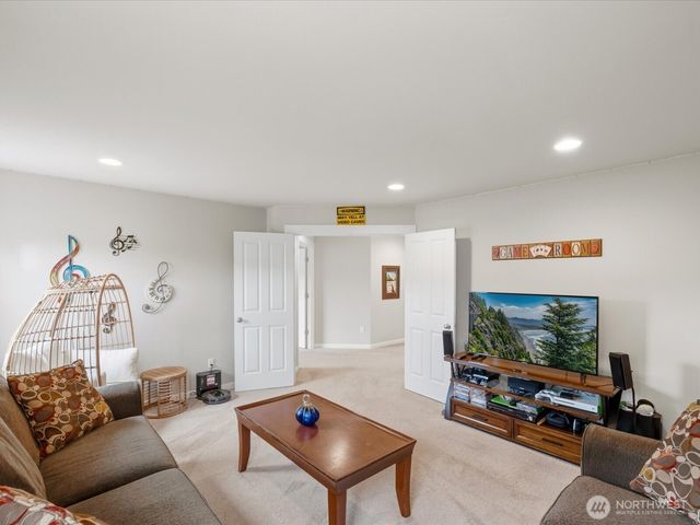 2843 84th Avenue NE, Marysville, WA 98270
