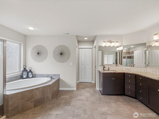 2843 84th Avenue NE, Marysville, WA 98270