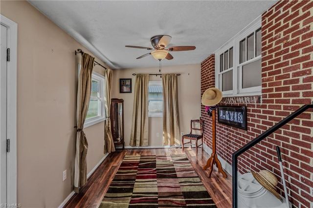 2252 Wards Gap Road, Mount Airy, NC 27030