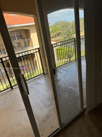 231 SW 116th Ave 19202, Pembroke Pines, FL 33025