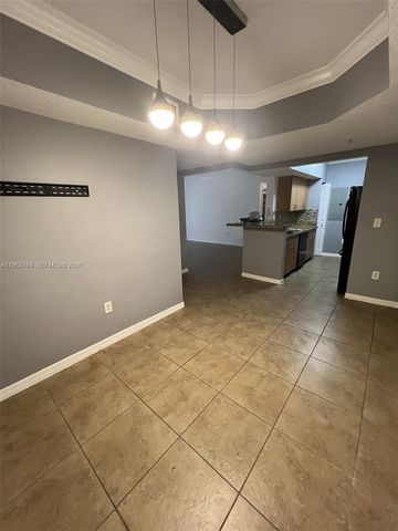 231 SW 116th Ave 19202, Pembroke Pines, FL 33025