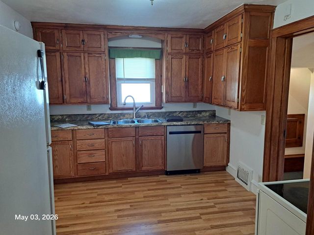 716 DE PERE STREET, Menasha, WI 54956