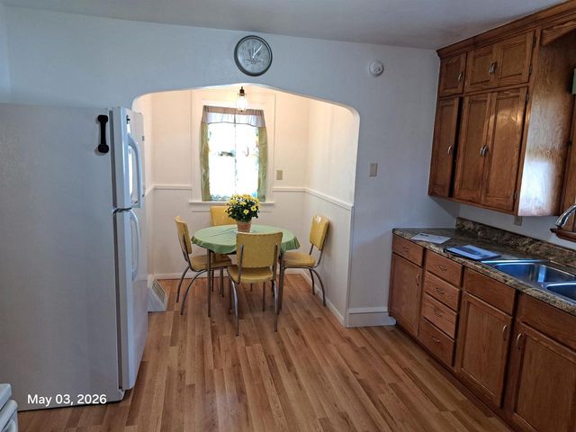 716 DE PERE STREET, Menasha, WI 54956