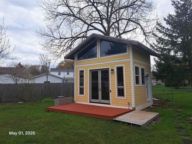 716 DE PERE STREET, Menasha, WI 54956