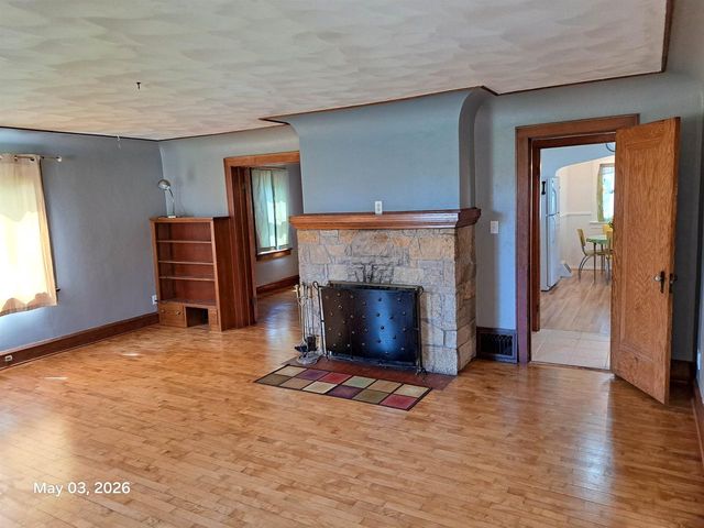 716 DE PERE STREET, Menasha, WI 54956