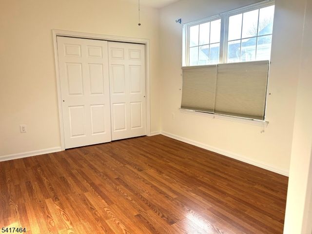 41 Victoria Dr, White Twp., NJ 07823